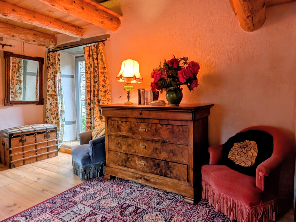 Gîte maison de vigne avec terrasse à Tailhac - Photo 8