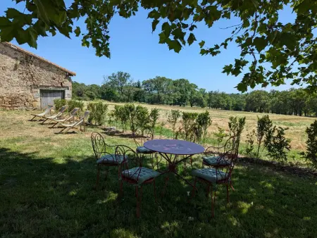 Maison authentique avec piscine et jardin privé à Abzac - Photo 6