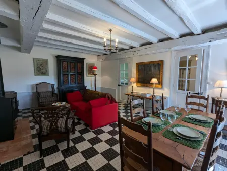 Maison authentique avec piscine et jardin privé à Abzac - Photo 9