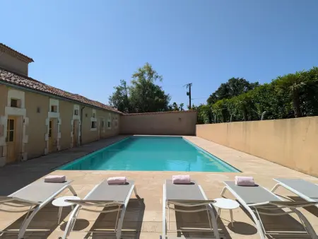 Maison authentique avec piscine et jardin privé à Abzac - Photo 16