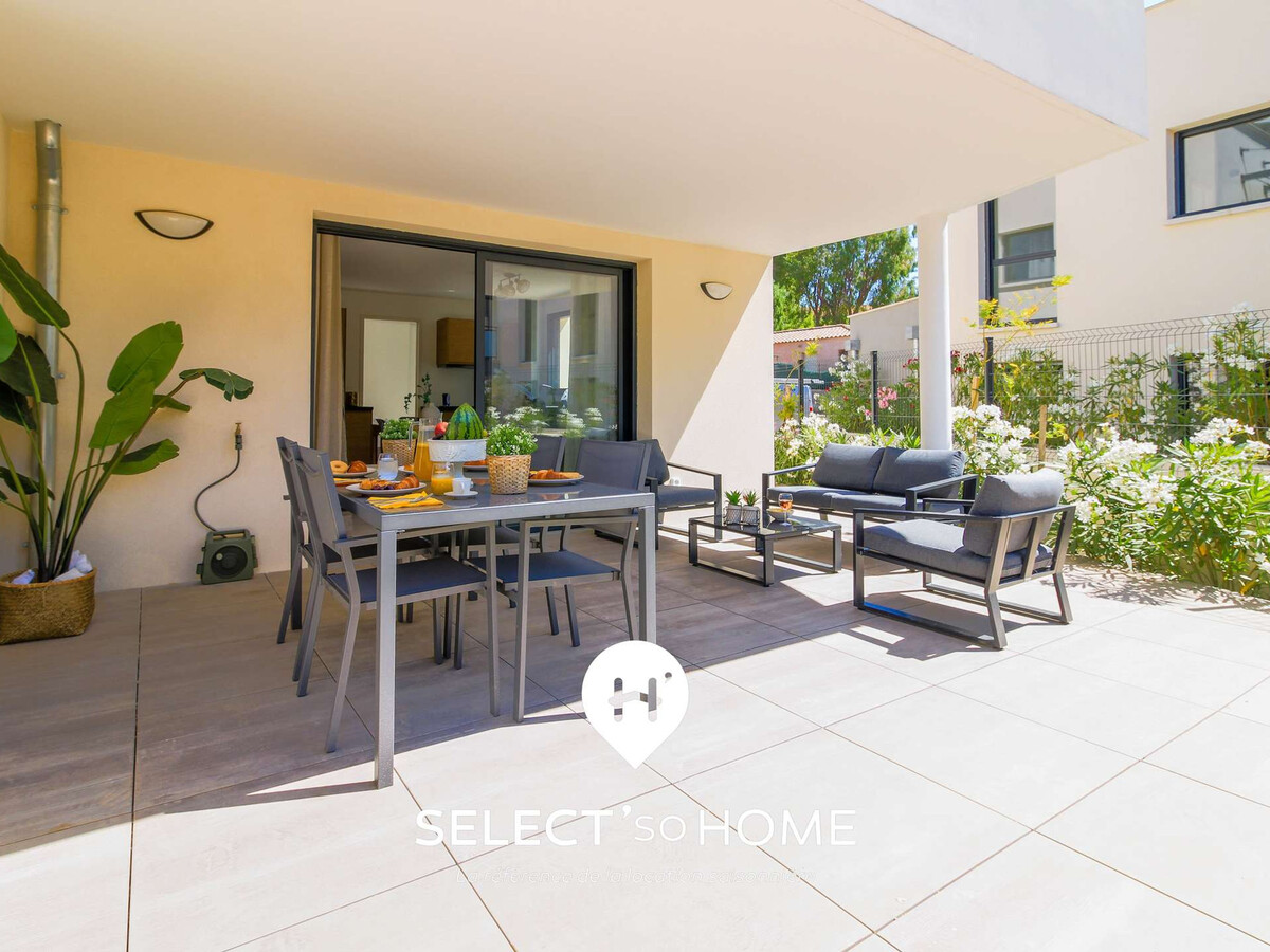 T2 Bormes-les-Mimosas : Grande terrasse, plage à pied - Photo 11
