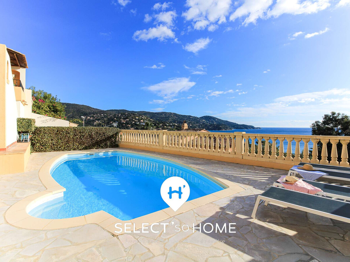 Villa méditerranéenne au Lavandou, 8 pers, piscine vue mer - Photo 1