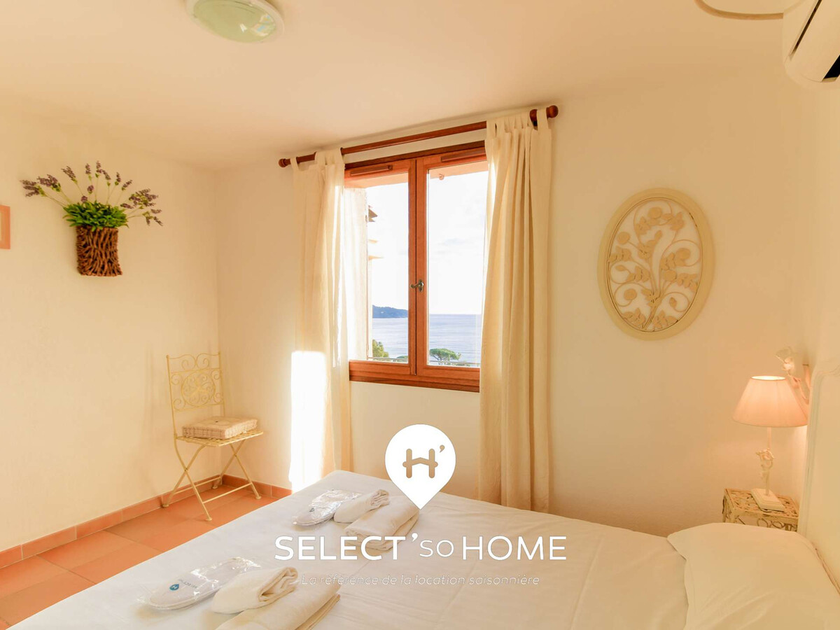 Villa méditerranéenne au Lavandou, 8 pers, piscine vue mer - Photo 12