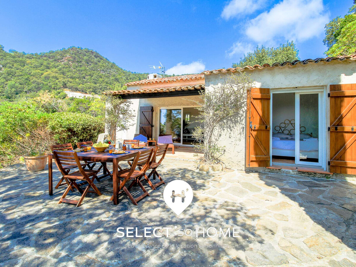 Mas provençal 6 pers, terrasse plein sud et jardin - Photo 1