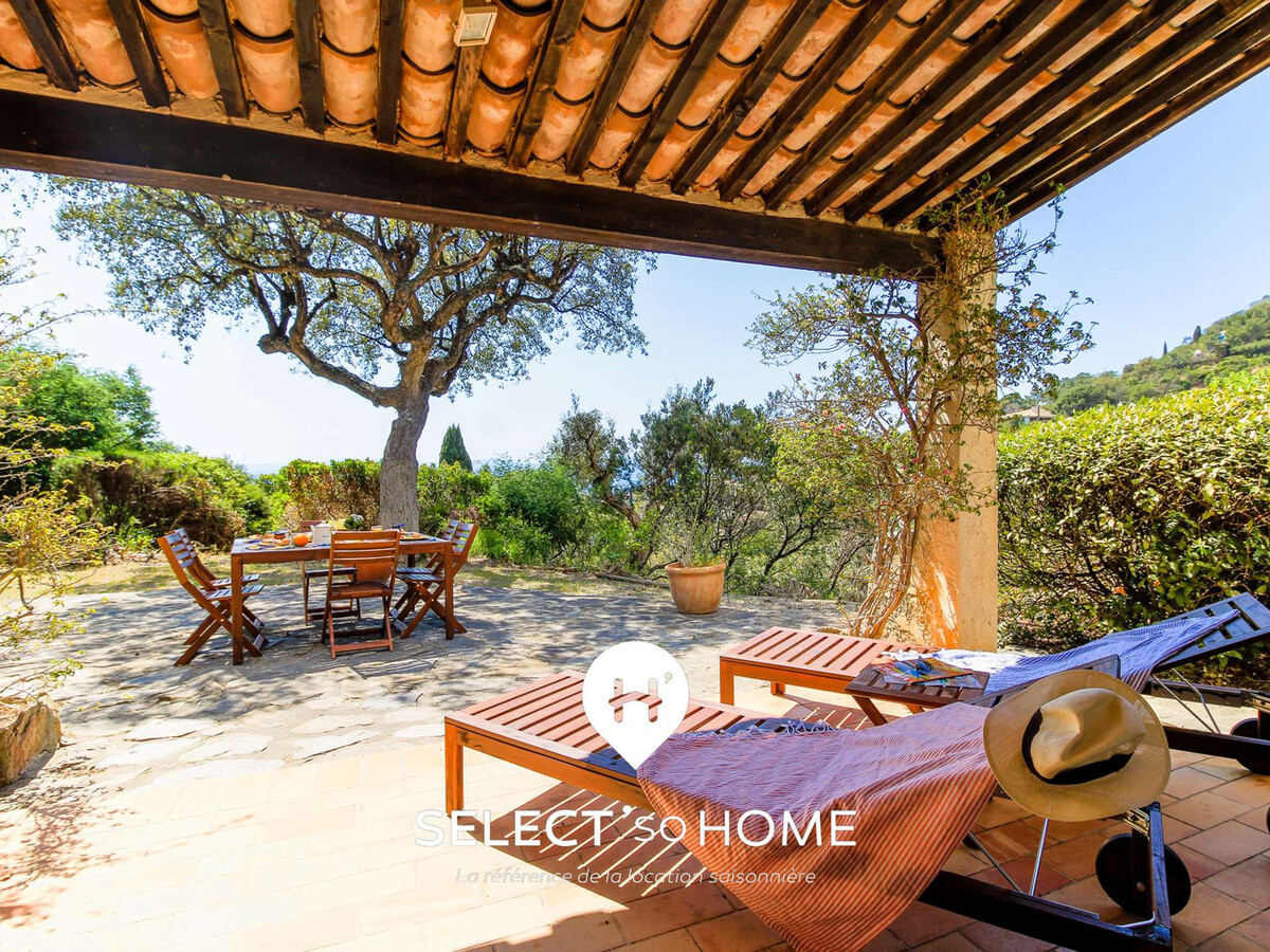 Mas provençal 6 pers, terrasse plein sud et jardin - Photo 12
