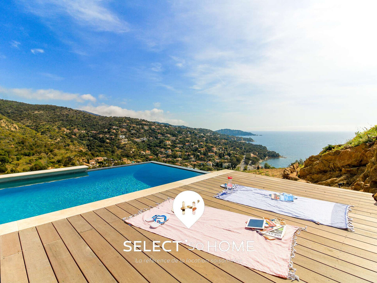 Appartement avec piscine à débordement au Lavandou - Photo 1