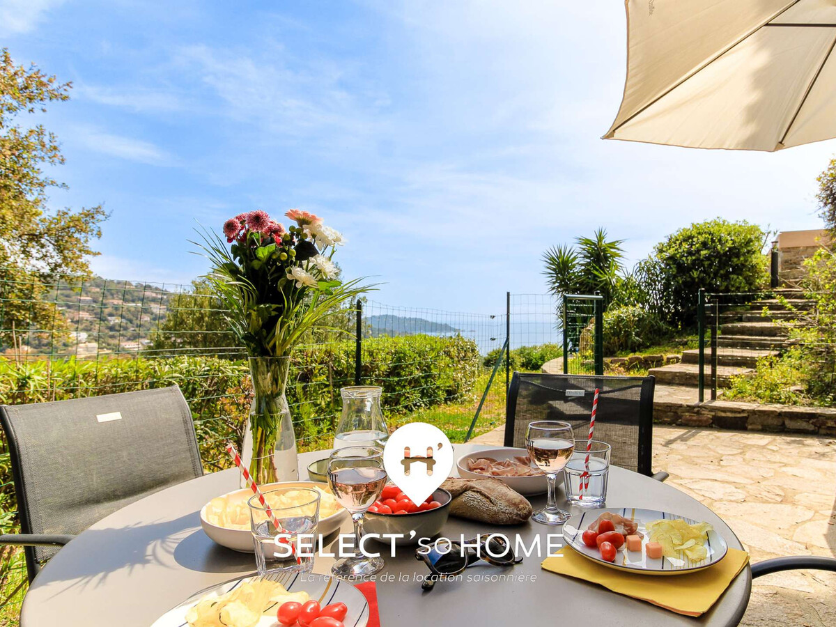 Appartement avec piscine à débordement au Lavandou - Photo 8