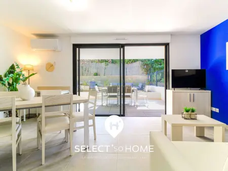 Location appartement à Bormes les Mimosas, Appartement T3 à La Favière avec Piscine et Parking pour 6 personnes