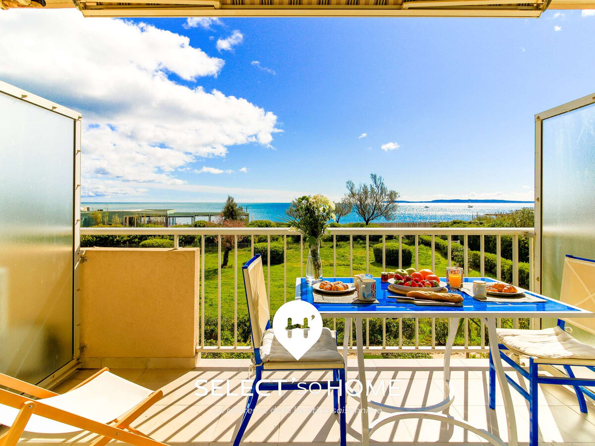 Studio face à la plage avec terrasse au Lavandou - Photo 6