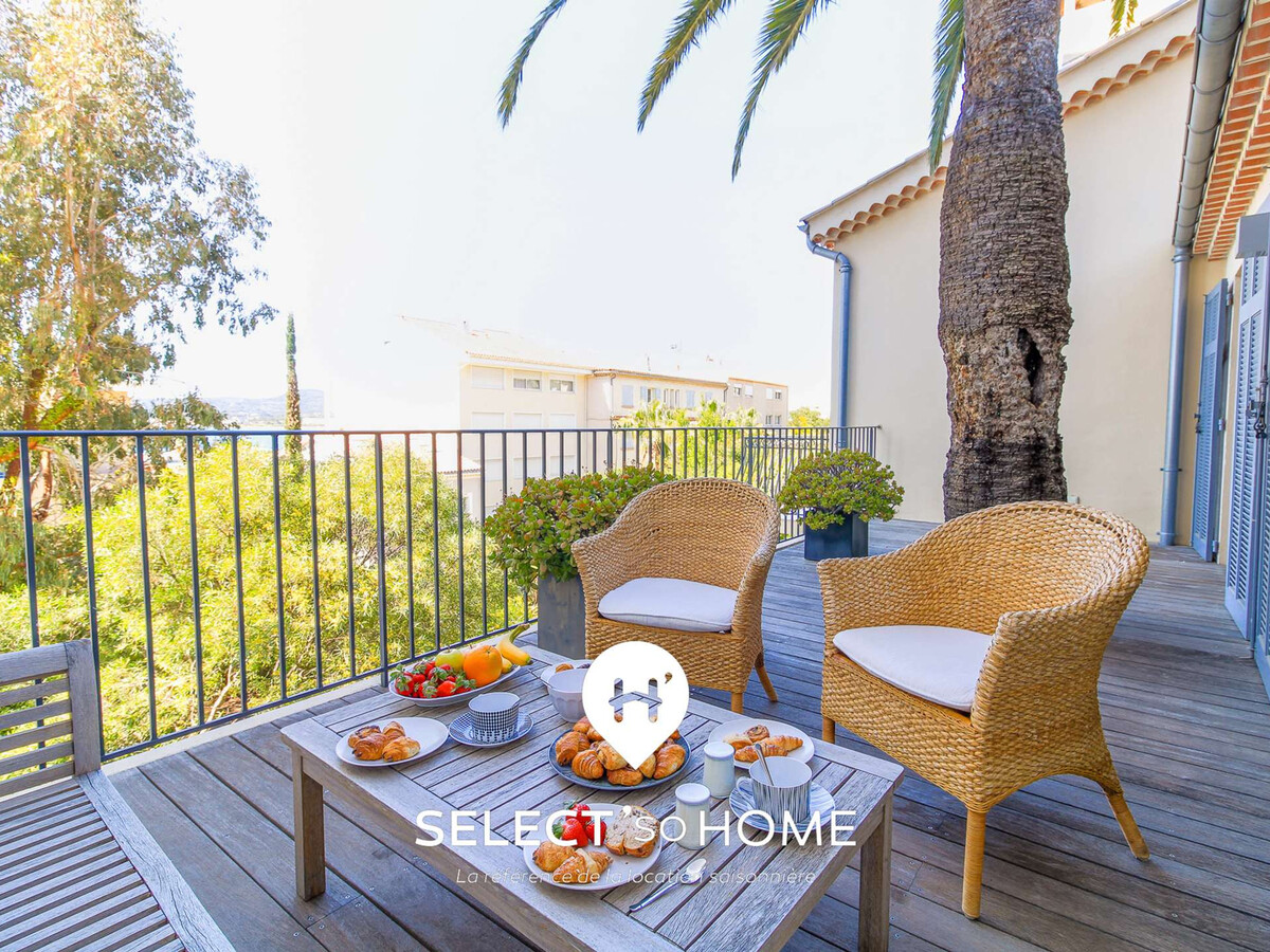 Loft lumineux avec terrasse plein sud au Lavandou - Photo 1