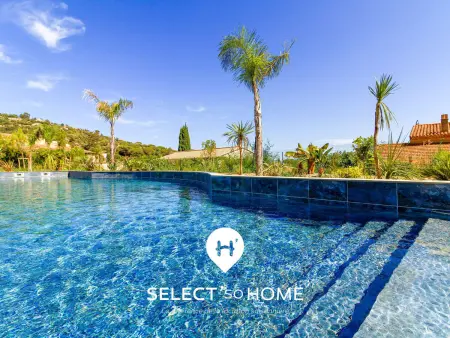 Location appartement à Le Lavandou, Appartement lumineux avec grande terrasse et piscine, Le Lavandou