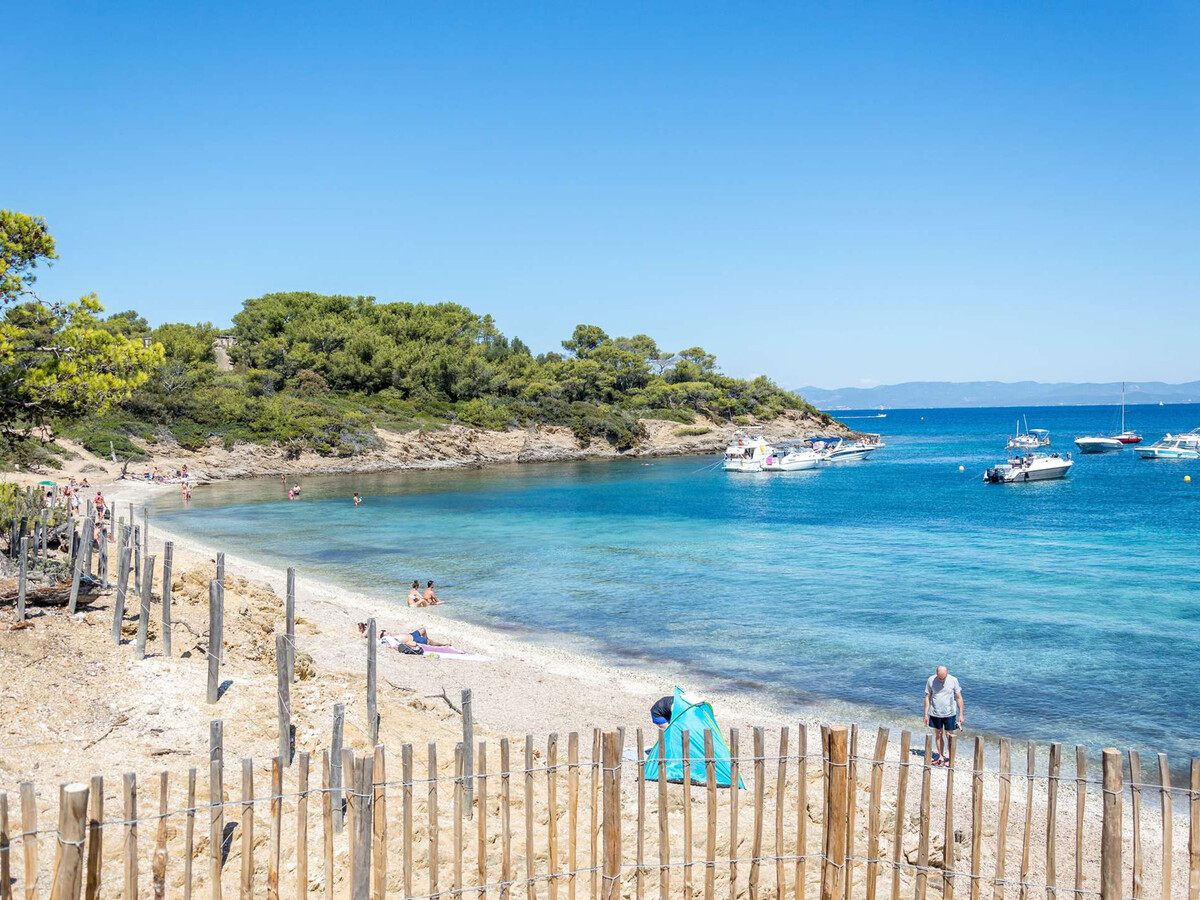 T3 Terrasse Plein Sud et Lagon – Bormes-les-Mimosas - Photo 12