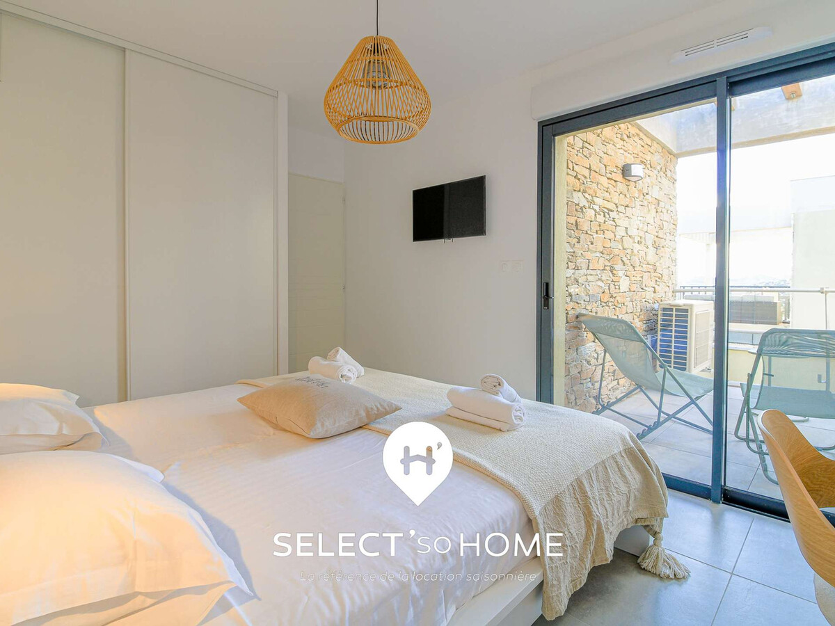 T3 moderne avec 2 terrasses et lagon privé à Bormes - Photo 7