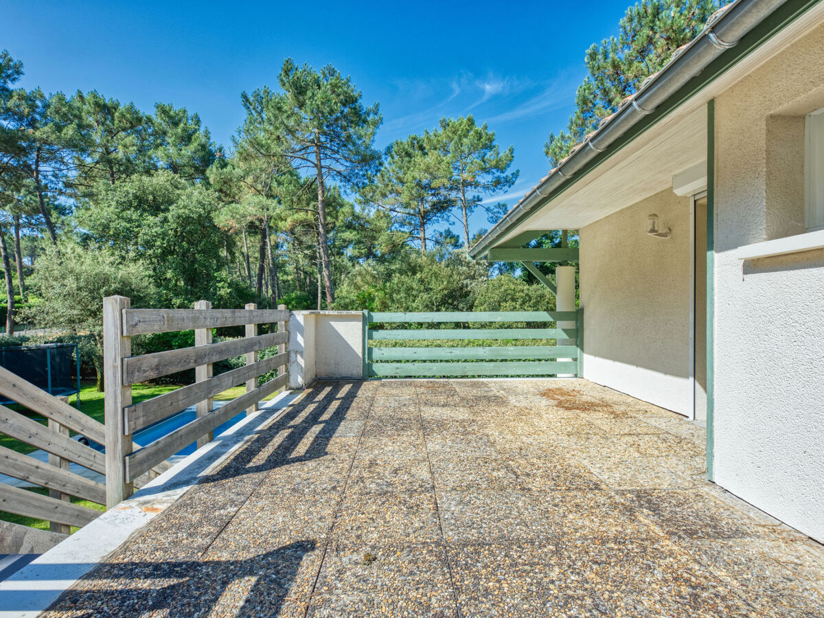 Villa Green Parc à Lacanau, piscine privée et jardin - Photo 21