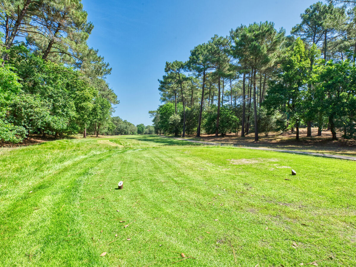 Villa Green Parc à Lacanau, piscine privée et jardin - Photo 22