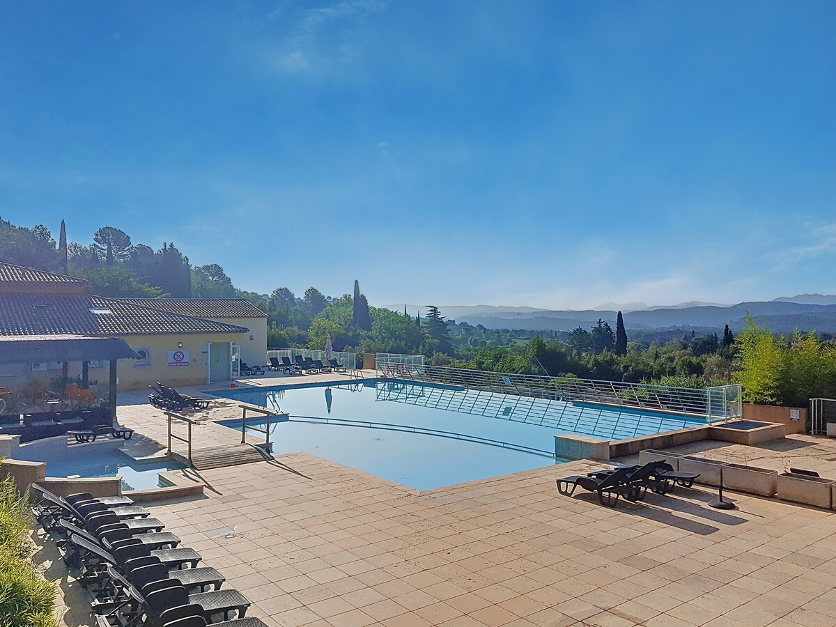 Studio Callian, domaine sécurisé, 2 piscines à débordement - Photo 2