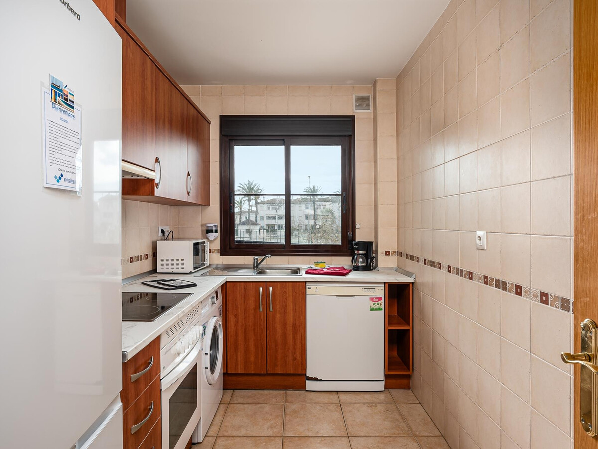 Appartement climatisé avec balcon à Chiclana de la Frontera - Photo 10