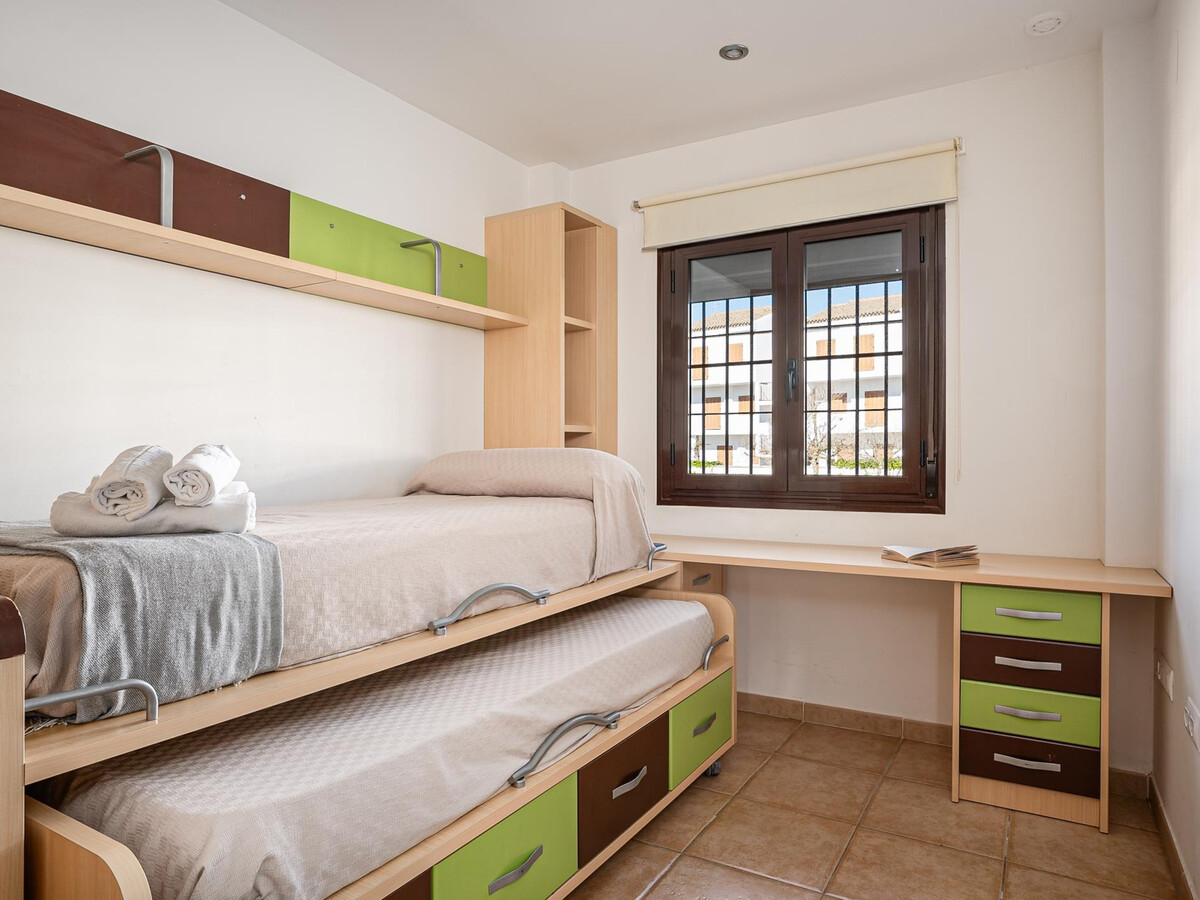 Appartement rez-de-jardin Chiclana, 550m de la plage - Photo 20
