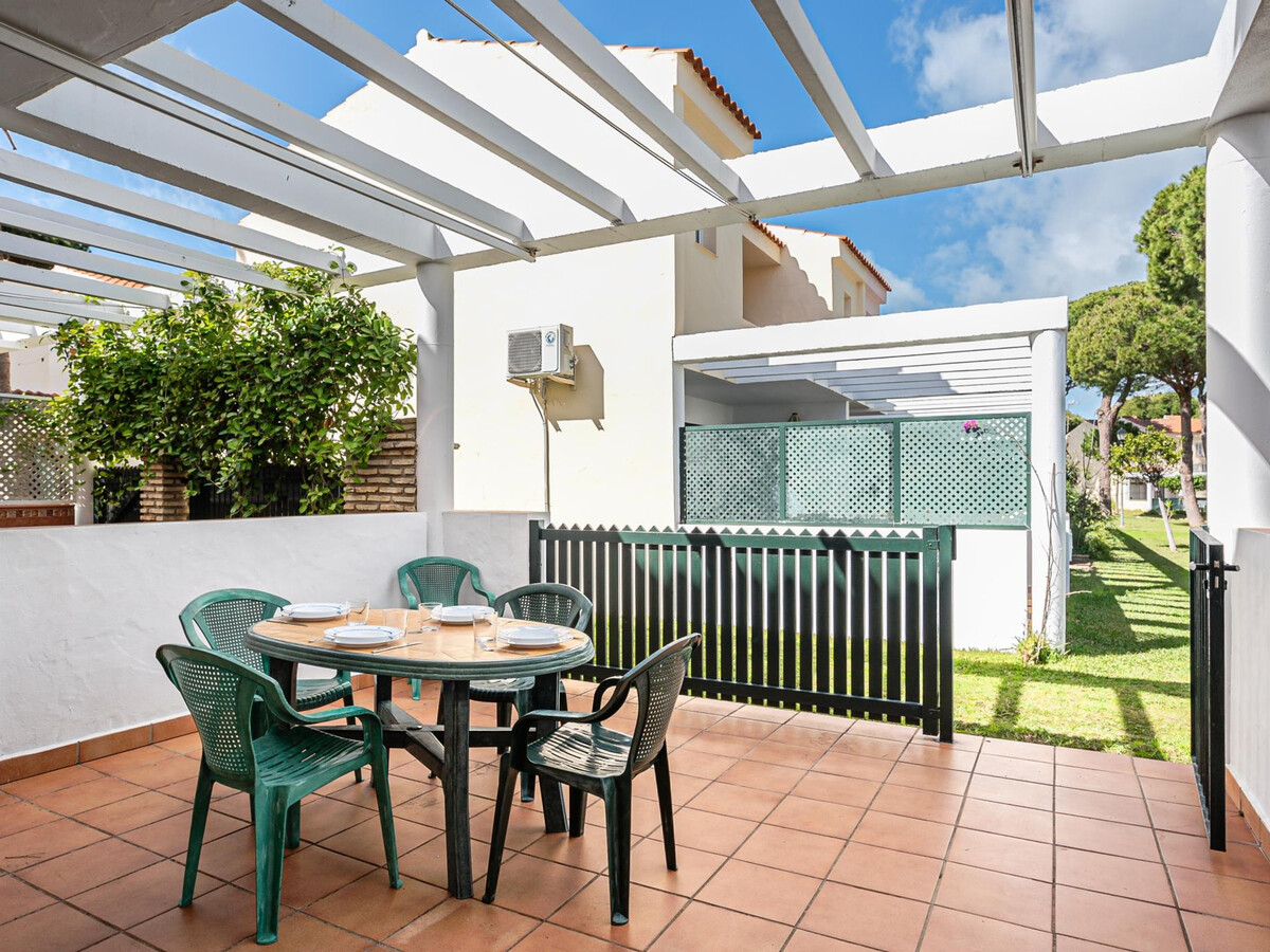 Maison mitoyenne à 150 m de la plage La Barrosa - Photo 3
