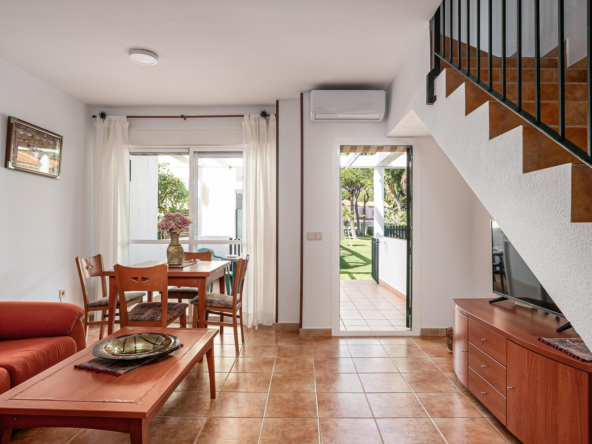 Maison mitoyenne à 150 m de la plage La Barrosa - Photo 4