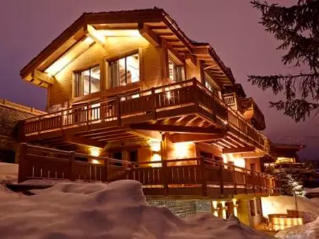 Location chalet à Courchevel 1850, Chalet de luxe avec Spa et Salle de Cinéma à Courchevel 1850
