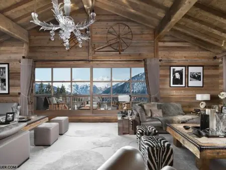 Location chalet à Courchevel 1850, Chalet luxueux avec piscine proche du centre