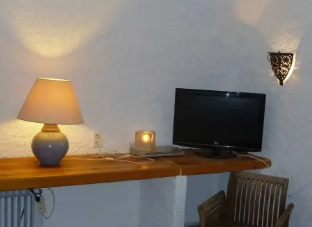 Appartement avec vue sur le port, terrasse et parking à Santa-Reparata-di-Balagna : photo 11
