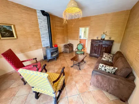 Maison 3 chambres avec piscine et jardin clos à Laure-Minervois : photo 3