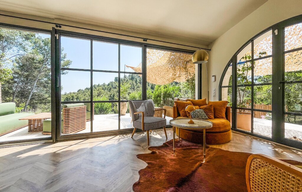 Maison 10 personnes avec piscine et jacuzzi aux Baux - Photo 4