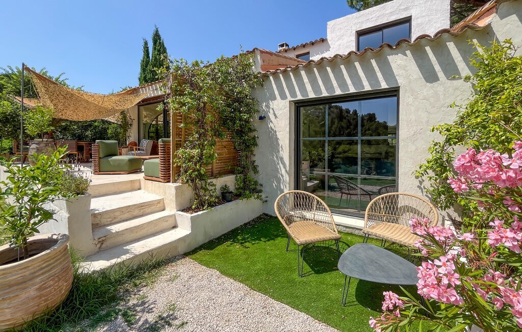 Maison 10 personnes avec piscine et jacuzzi aux Baux - Photo 8