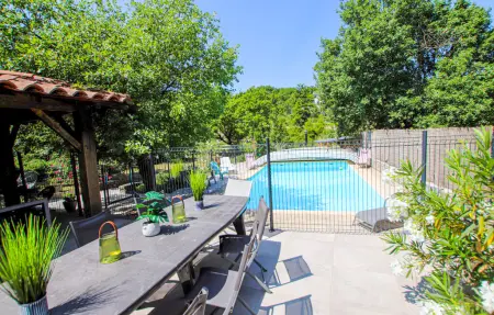Le Clos de Balazuc – Maison 14 pers. avec piscine : photo 8