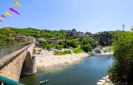Le Clos de Balazuc – Maison 14 pers. avec piscine : photo 9