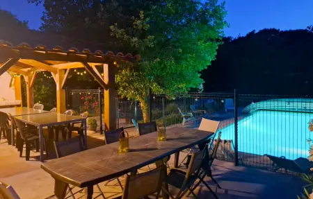Le Clos de Balazuc – Maison 14 pers. avec piscine : photo 16