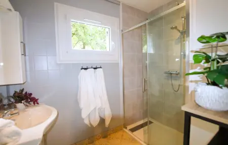 Le Clos de Balazuc – Maison 14 pers. avec piscine : photo 26
