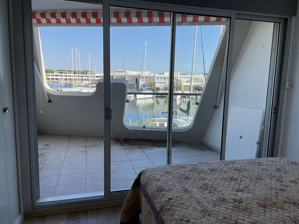 Duplex climatisé avec terrasse 20 m² à Port Camargue - Photo 13