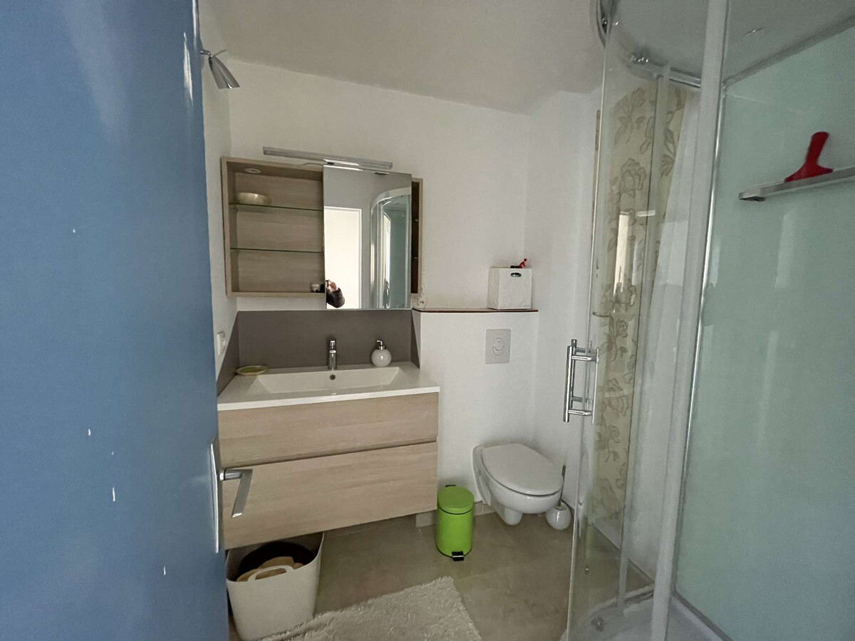 Duplex climatisé avec terrasse 20 m² à Port Camargue - Photo 18