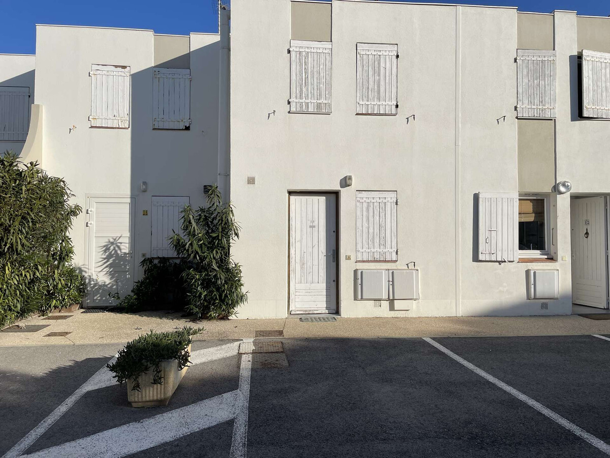Duplex climatisé avec terrasse 20 m² à Port Camargue - Photo 19