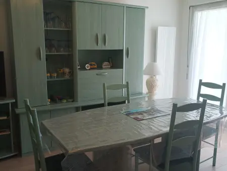 Duplex 2 chambres king size + garage au Croisic : photo 3