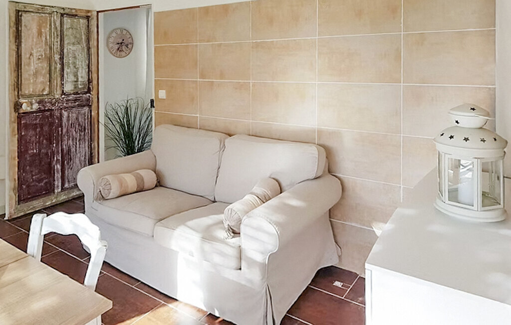 Maison 1 chambre avec jacuzzi intérieur à Mazan - Photo 3
