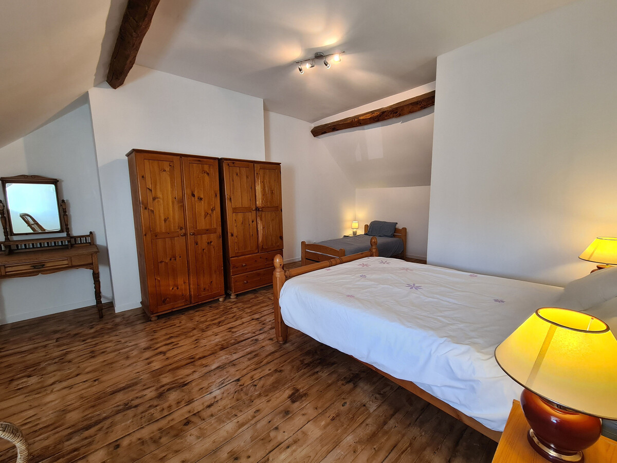 Gîte 10 pers. avec jardin clos et terrain de pétanque - Photo 11