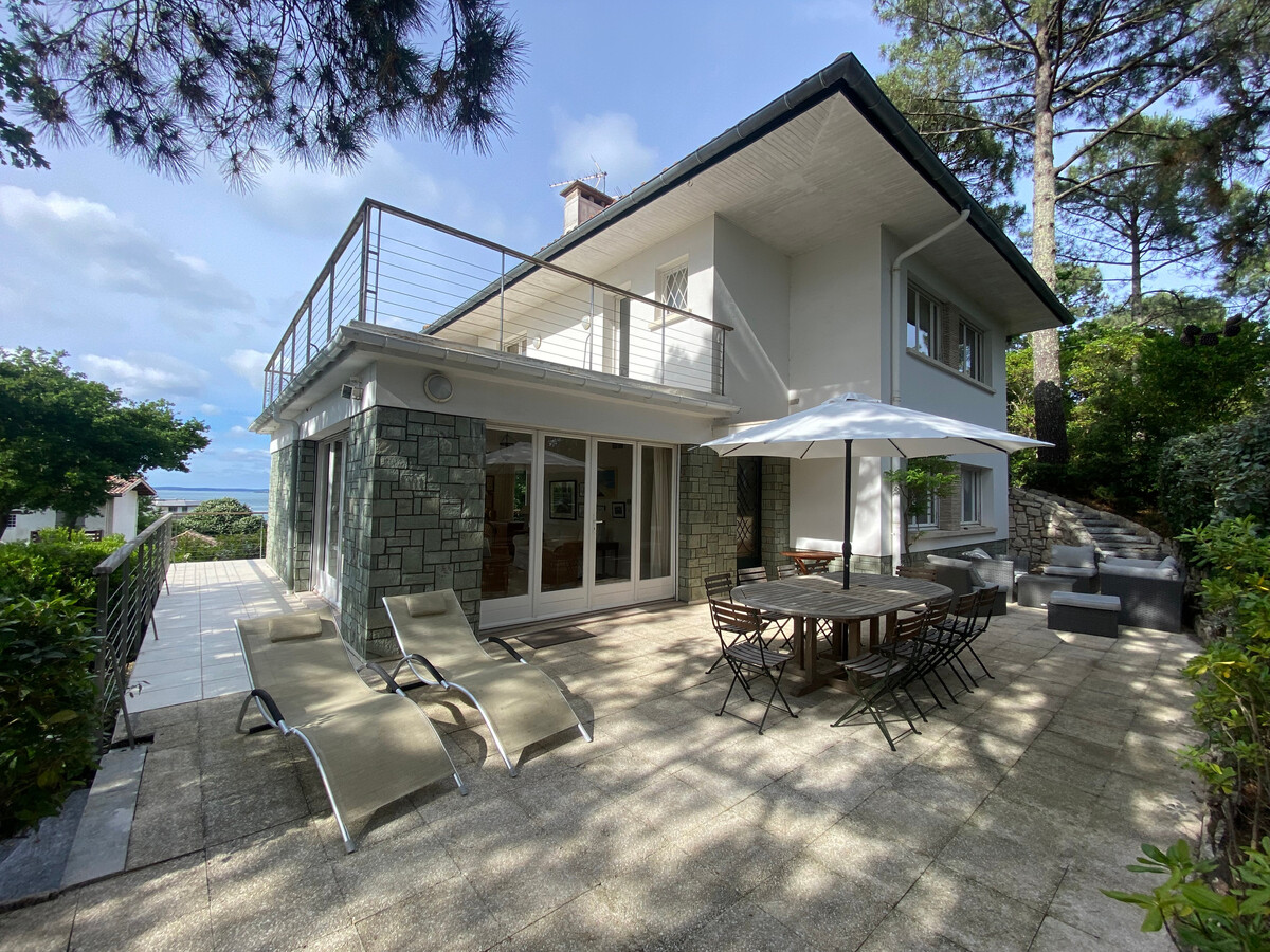 Villa 8 chambres Péreire, 300m² vue mer à 400m plage - Photo 1