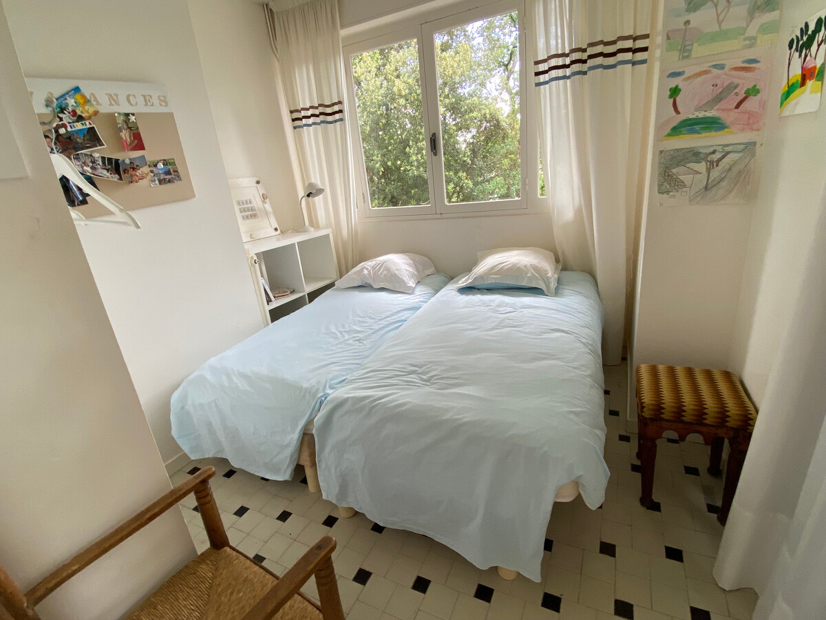 Villa 8 chambres Péreire, 300m² vue mer à 400m plage - Photo 36