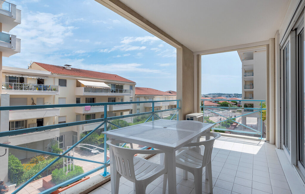 Appartement 35 m² avec piscine et balcon à Juan les Pins - Photo 2