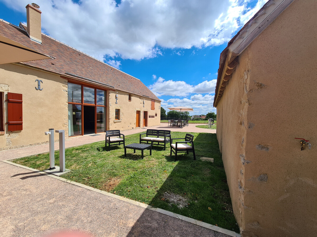 Deux gîtes 4* (6 et 14 pers) rénovés 2022, près de Châtre - Photo 8