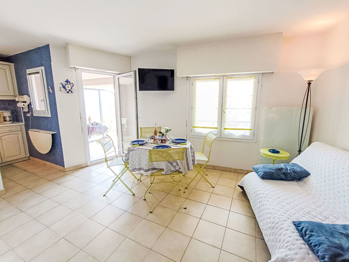 Studio 28m² avec balcon à Port Fréjus, 650m de la mer - Photo 11