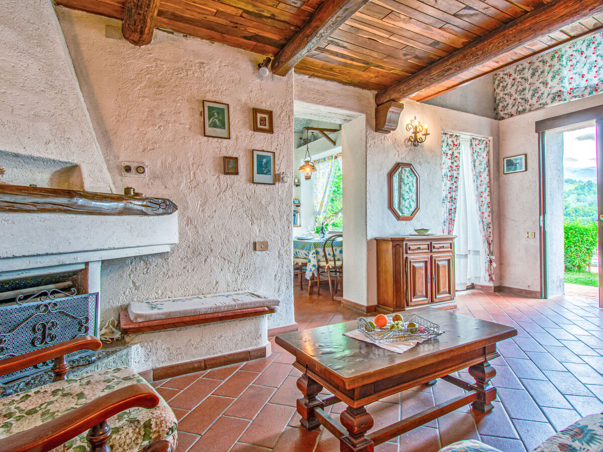 Casa dei Ciliegi – Maison 6 pers. piscine à Castelnuovo - Photo 6