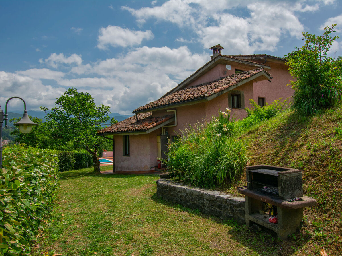 Casa dei Ciliegi – Maison 6 pers. piscine à Castelnuovo - Photo 7