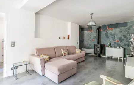 Appartement avec piscine privée à Callas : photo 3