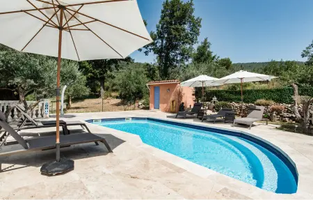 Appartement avec piscine privée à Callas : photo 11
