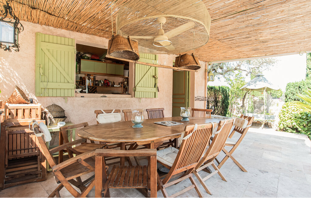 Maison de village 12 personnes avec piscine à Tourrettes - Photo 4